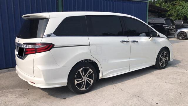 2014 Honda ODYSSEY 2.4 EXV (loan kedai) - 2