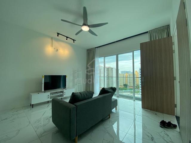 Quay West Residence 1