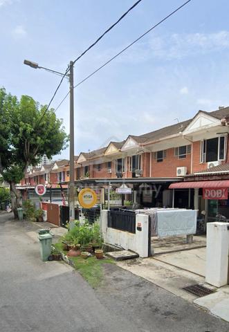 Sungai Ara 2sty terrace 1500sf Facing main road can use for commercial 1