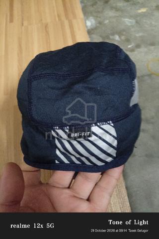 Nike pro skull cap  - photo 3 of 5