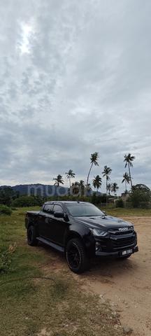 2023 Isuzu D-MAX 1.9 AUTO PLUS MY21 UPDATED (A) - 1