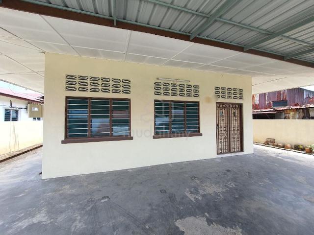Pasir Pinji Single Storey Bungalow House For Sales 1
